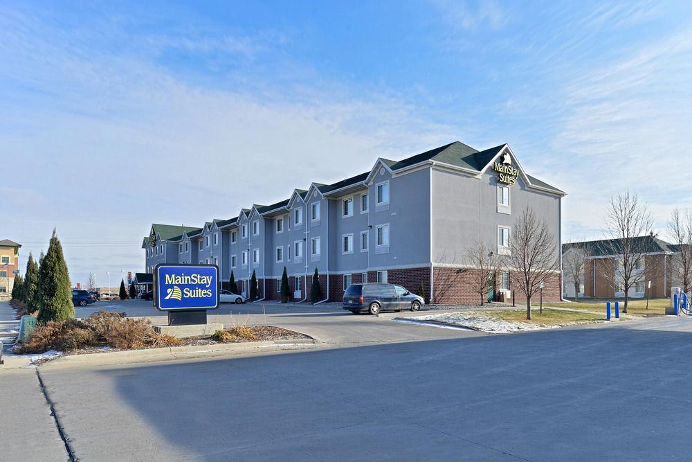 Mainstay Suites Fargo - I-94 Medical Center Eksteriør billede