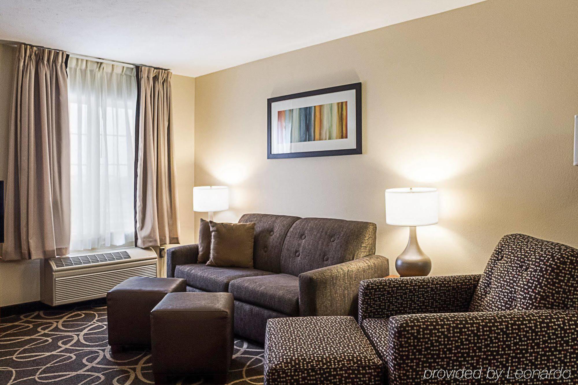 Mainstay Suites Fargo - I-94 Medical Center Eksteriør billede